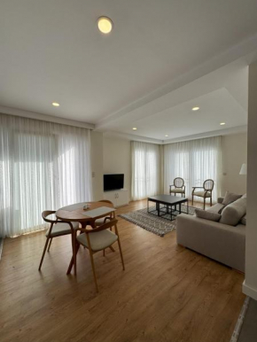 Su Apartment Side